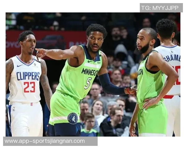 骑士首节强势表现全队命中率高达684尼克斯状态低迷仅命中375