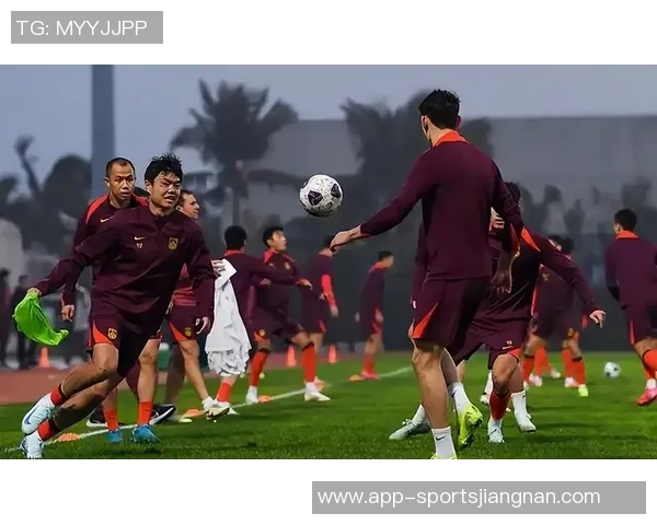 国足备战模式与国际接轨不提前集训有助于国脚状态持续提升